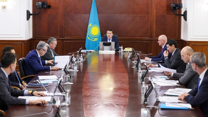 Government Considers Results of Activities of KAZAKH INVEST in 2021